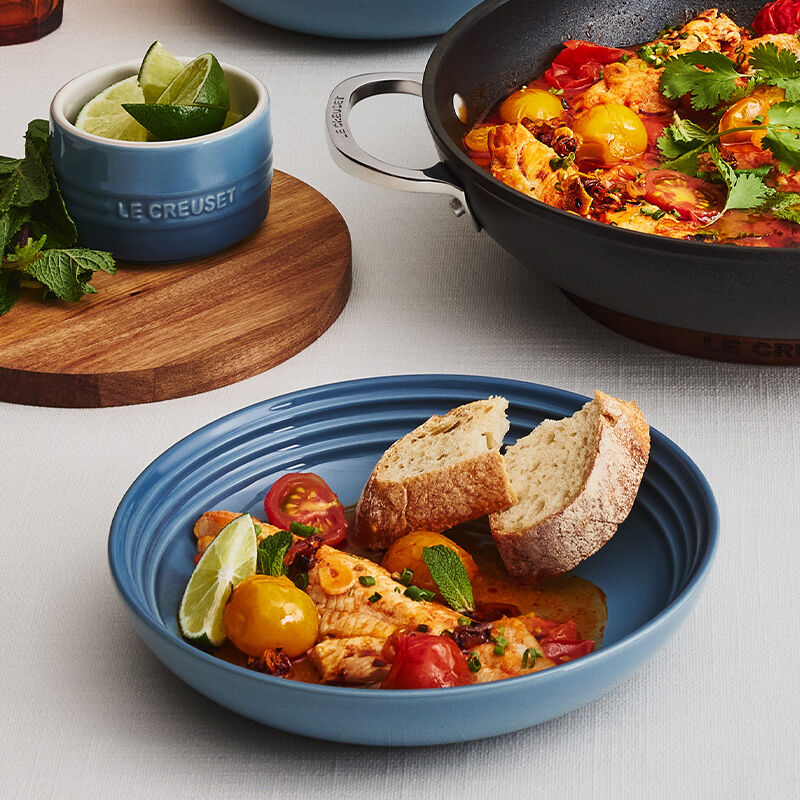 Set of 4 Classic Stoneware Pasta Bowls | Le Creuset